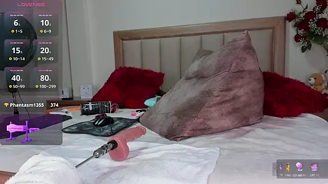 CaitlynLian online show from March 17, 5:12 am