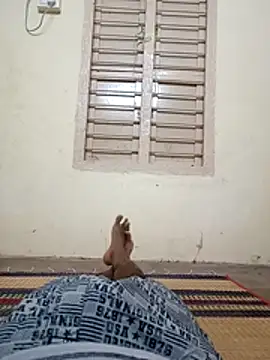 Snapshot of raj6fe chatting on February 8, 1:47 am raj6fe online show from February 8, 1:47 am