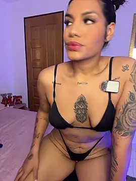 Victoria14  online show from May 27, 3:03 am