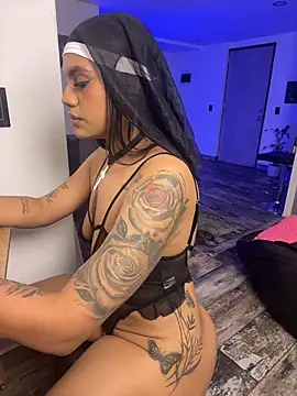 Snapshot of Victoria14_ chatting on November 1, 2:29 am Victoria14 online show from November 1, 2:29 am