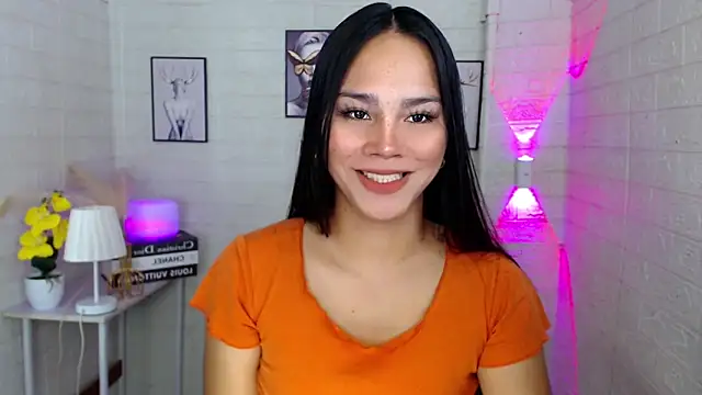 Snapshot of urnaughtydolly69 chatting on September 10, 8:08 pm urnaughtydolly69 online show from September 10, 8:08 pm
