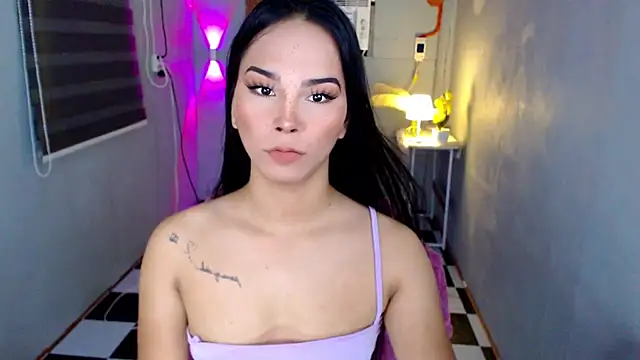 urnaughtydolly69 online show from June 26, 11:27 am