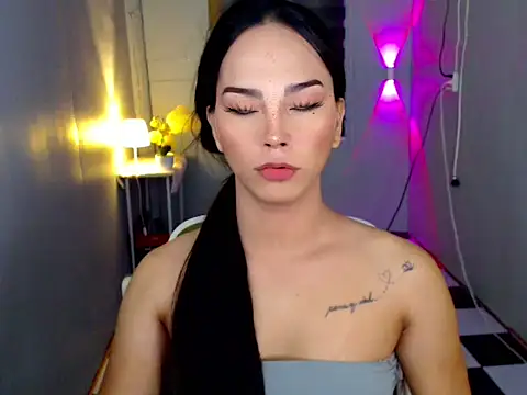 urnaughtydolly69 online show from April 5, 2:13 pm