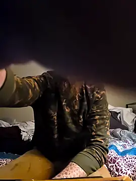 bikerbeard696 online show from April 19, 8:37 am