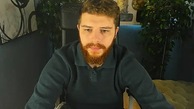 Snapshot of DominicGengry chatting on November 16, 8:24 pm DominicGengry online show from November 16, 8:24 pm