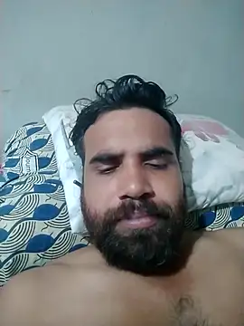 Snapshot of Dogol1990 chatting on October 3, 8:43 pm Dogol1990 online show from October 3, 8:43 pm
