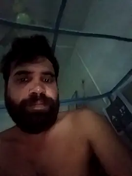 Snapshot of Dogol1990 chatting on December 19, 2:59 am Dogol1990 online show from December 19, 2:59 am