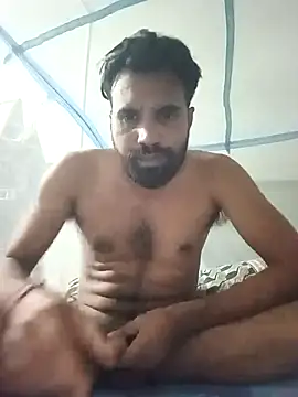 Snapshot of Dogol1990 chatting on November 13, 8:13 pm Dogol1990 online show from November 13, 8:13 pm