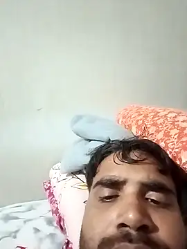 Snapshot of Dogol1990 chatting on March 19, 1:33 pm Dogol1990 online show from March 19, 1:33 pm