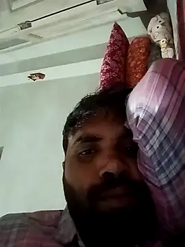 Snapshot of Dogol1990 chatting on April 8, 1:56 pm Dogol1990 online show from April 8, 1:56 pm