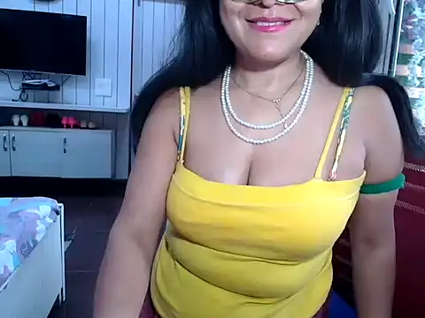 yourradhika online show from April 8, 8:05 am