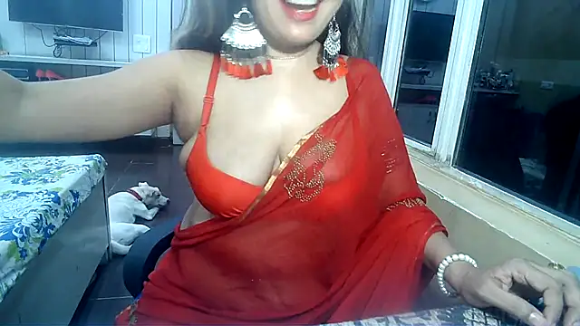 Snapshot of yourradhika chatting on March 21, 4:51 pm yourradhika online show from March 21, 4:51 pm