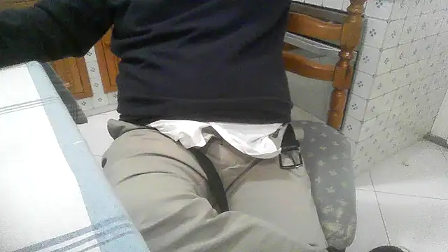 polloiw online show from November 13, 10:52 am