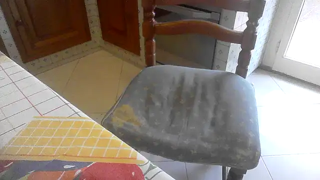 polloiw online show from October 31, 2:13 pm