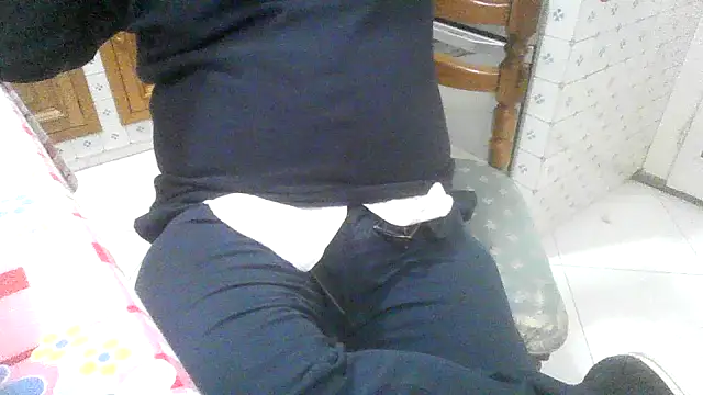 polloiw online show from November 24, 2:39 pm