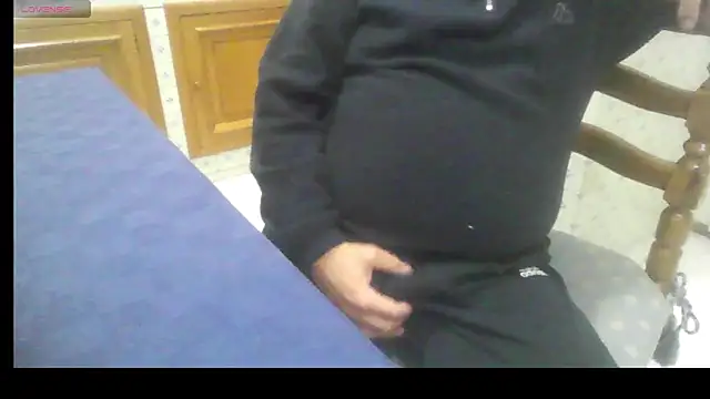 polloiw online show from March 3, 4:30 am