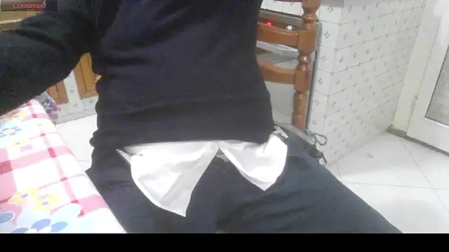 polloiw online show from December 19, 1:35 pm