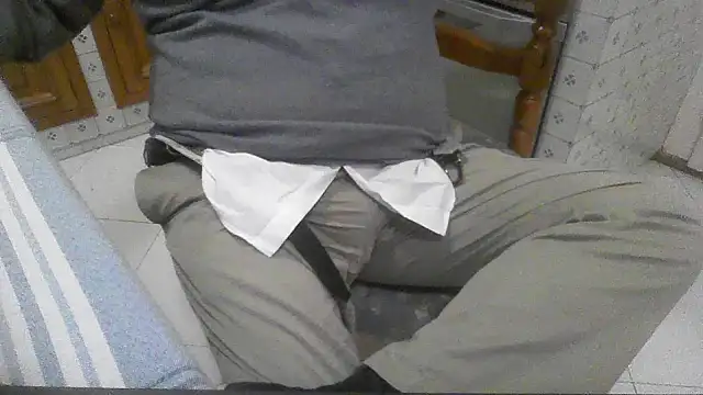 polloiw online show from October 21, 1:54 pm