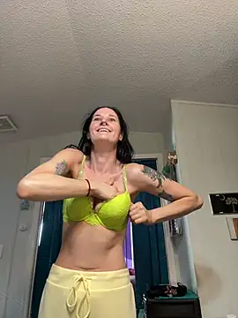 lolabunny9 online show from March 19, 1:07 pm