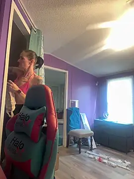 lolabunny9 online show from December 3, 6:07 pm