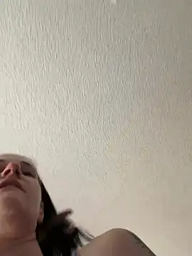 lolabunny9 online show from February 7, 4:26 pm