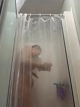 lolabunny9 online show from April 12, 3:37 pm