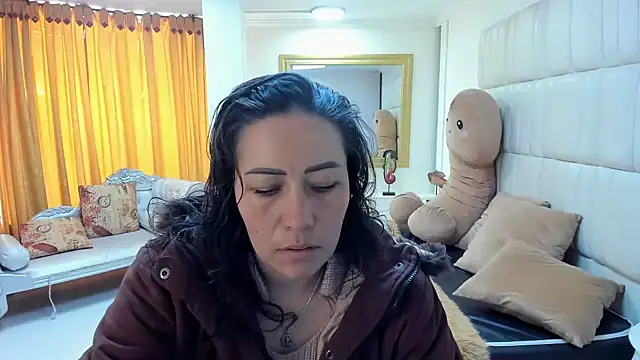 Snapshot of gaby_trent chatting on March 8, 1:25 pm gaby trent online show from March 8, 1:25 pm