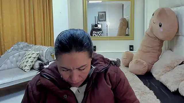 gaby trent online show from February 19, 1:19 pm