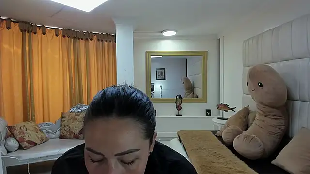 Snapshot of gaby_trent chatting on September 10, 2:38 pm gaby trent online show from September 10, 2:38 pm