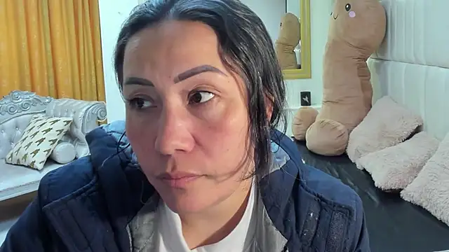 gaby trent online show from February 24, 2:40 pm