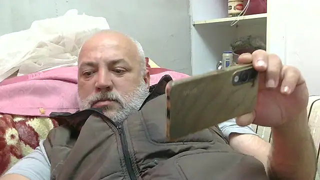 husoizmir online show from May 18, 3:39 pm