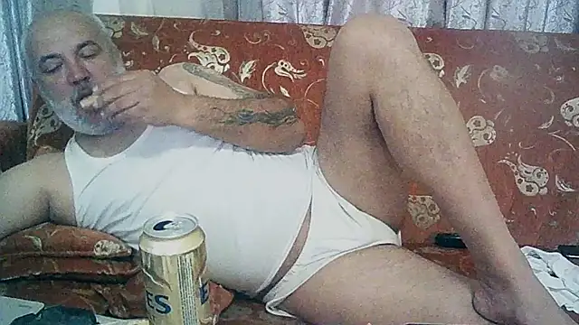 Snapshot of husoizmir chatting on March 15, 5:48 pm husoizmir online show from March 15, 5:48 pm