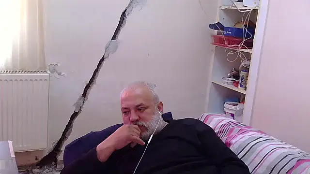 husoizmir online show from April 21, 11:28 am