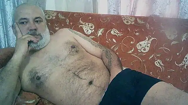 Snapshot of husoizmir chatting on March 17, 3:07 pm husoizmir online show from March 17, 3:07 pm