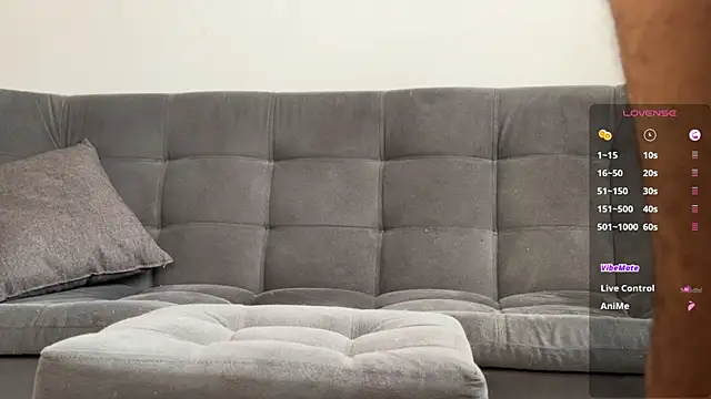 LeaneSeb online show from April 16, 2:40 pm