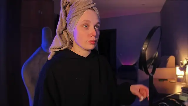 Snapshot of Rachel_Ro chatting on December 24, 3:16 pm Rachel Ro online show from December 24, 3:16 pm