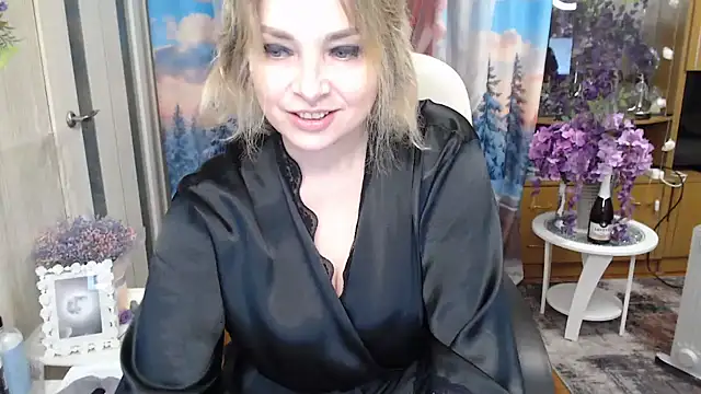 Mika Passion online show from March 6, 8:42 am