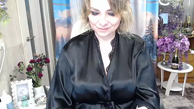 Mika Passion online show from April 13, 9:46 am