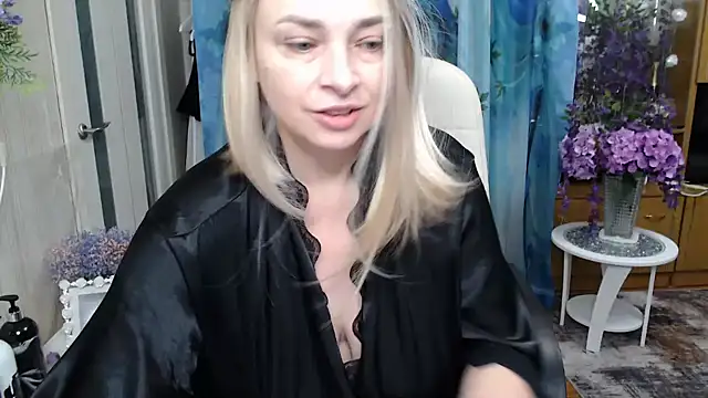 Mika Passion online show from November 30, 8:59 am