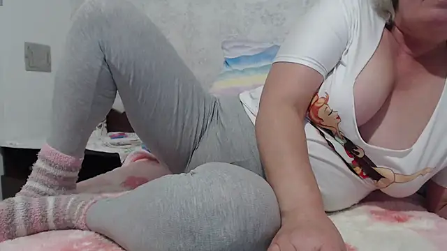 Miss Night21 online show from November 7, 7:02 am