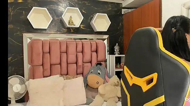 ximena slut 21 online show from January 22, 5:05 am