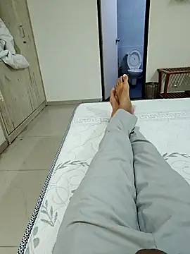 Snapshot of GUJJU_GUJARATI chatting on January 9, 9:38 am GUJJU GUJARATI online show from January 9, 9:38 am