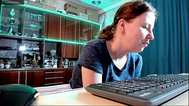 Snapshot of pa1e_pr1ncess chatting on September 8, 3:11 pm pa1e pr1ncess online show from September 8, 3:11 pm