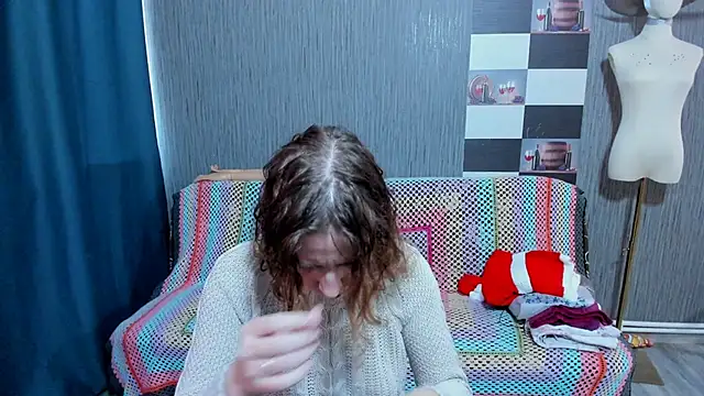 pa1e pr1ncess online show from December 16, 7:56 am