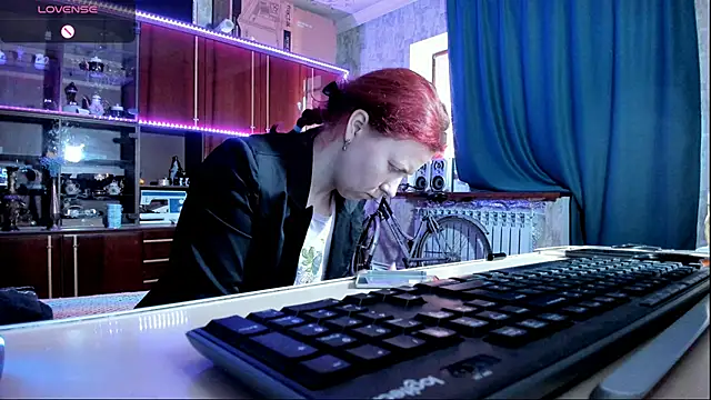 Snapshot of pa1e_pr1ncess chatting on March 1, 6:46 am pa1e pr1ncess online show from March 1, 6:46 am