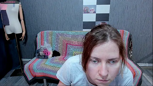 Snapshot of pa1e_pr1ncess chatting on September 22, 9:37 am pa1e pr1ncess online show from September 22, 9:37 am