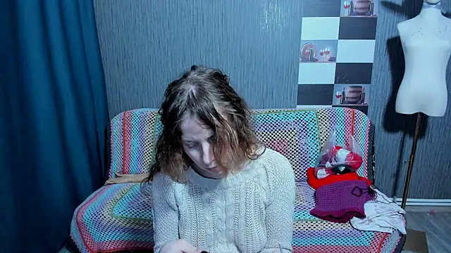 pa1e pr1ncess online show from December 2, 7:10 am