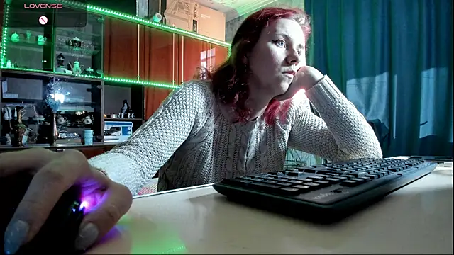 Snapshot of pa1e_pr1ncess chatting on March 7, 12:23 pm pa1e pr1ncess online show from March 7, 12:23 pm