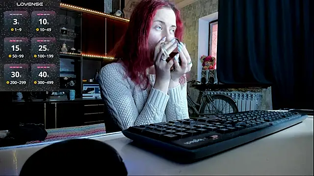 Snapshot of pa1e_pr1ncess chatting on February 25, 1:32 pm pa1e pr1ncess online show from February 25, 1:32 pm