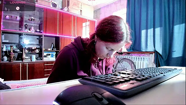 Snapshot of pa1e_pr1ncess chatting on March 12, 12:36 pm pa1e pr1ncess online show from March 12, 12:36 pm